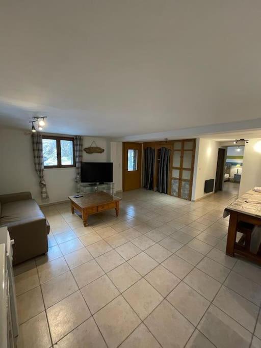 Appartement Paisible Pres Des Pistes De Ski 4 Pers Fontrabiouse Exterior foto